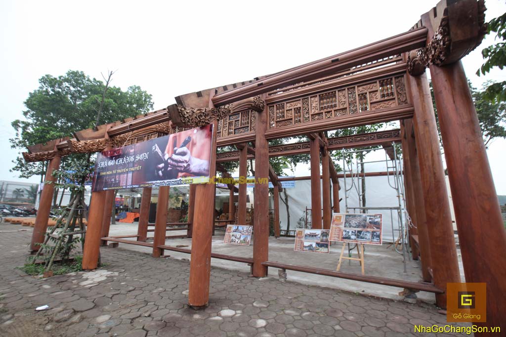 image Nhà gỗ Chàng Sơn với tuần lễ trưng bày sản phẩm làng nghề mộc cổ truyền Chàng Sơn