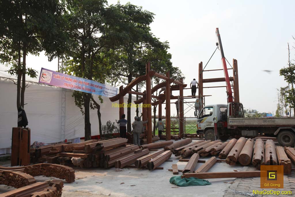 image Nhà gỗ Chàng Sơn với tuần lễ trưng bày sản phẩm làng nghề mộc cổ truyền Chàng Sơn