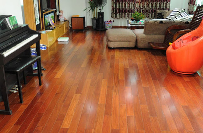 Những loại gỗ tự nhiên trong thiết kế nội thất nhà ở - Nhagohoanggia.com 3 Sàn gỗ giáng hương