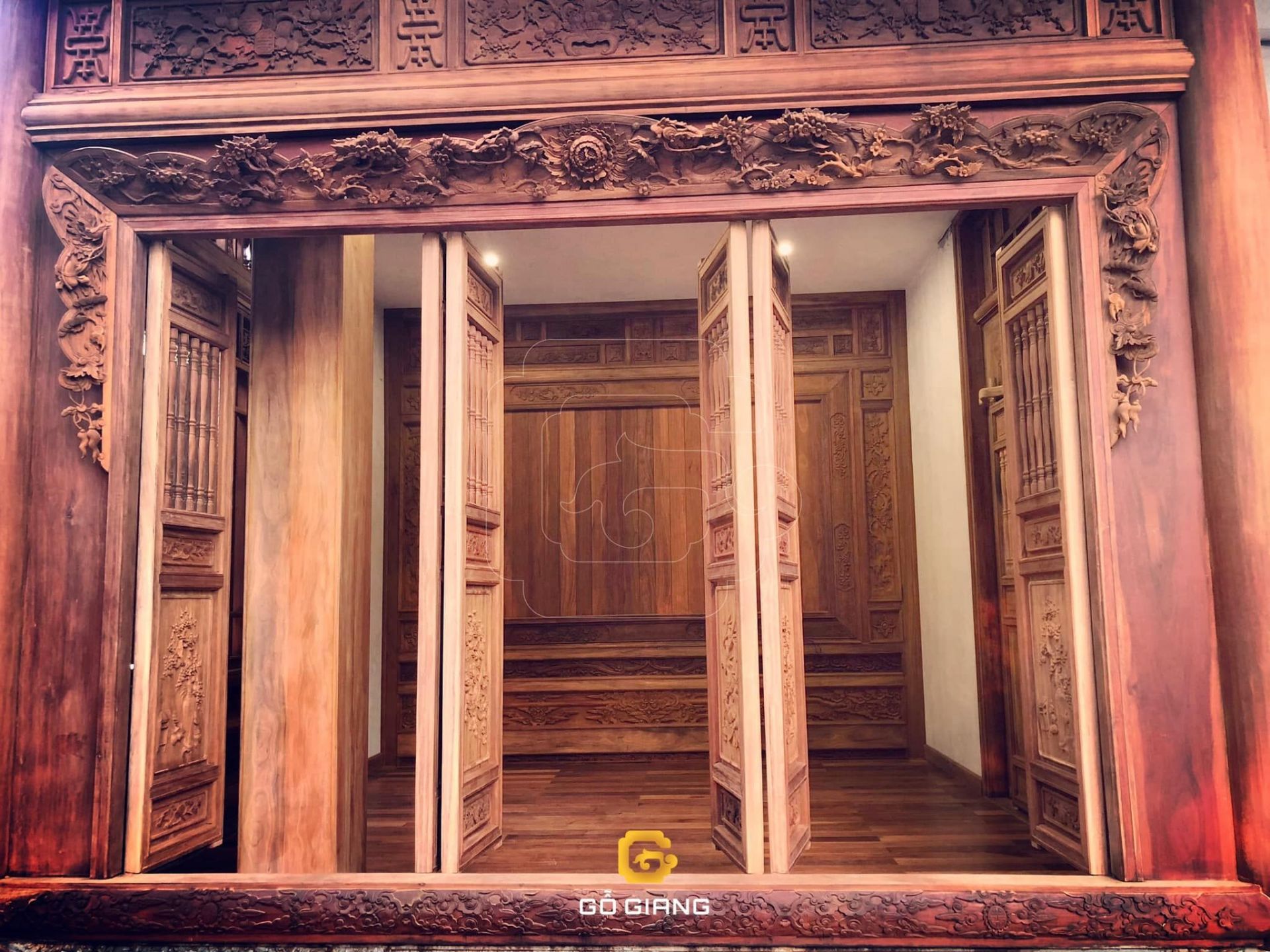Phòng Thờ Trong Không Gian Nhà Phố | Hà Nội | Lim Châu Phi