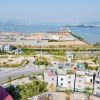Bước đầu lắp dựng nhà gỗ cổ truyền tại Quảng Ninh