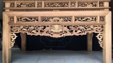 Án gian thờ mang hơi thở truyền thống – tinh hoa văn hóa chạm khắc gỗ Việt