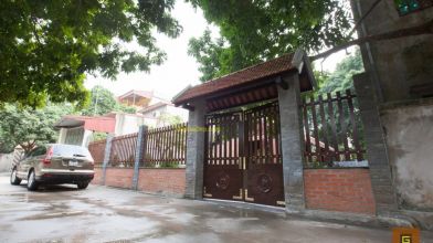 Cổng Nhà Gỗ Đẳng Cấp Và Đẹp Mắt